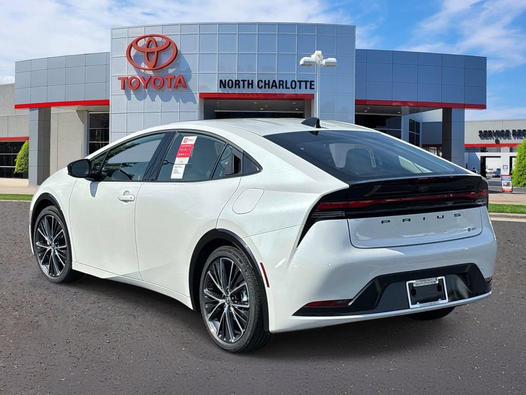 New 2026 Toyota Prius XLE FWD image 6