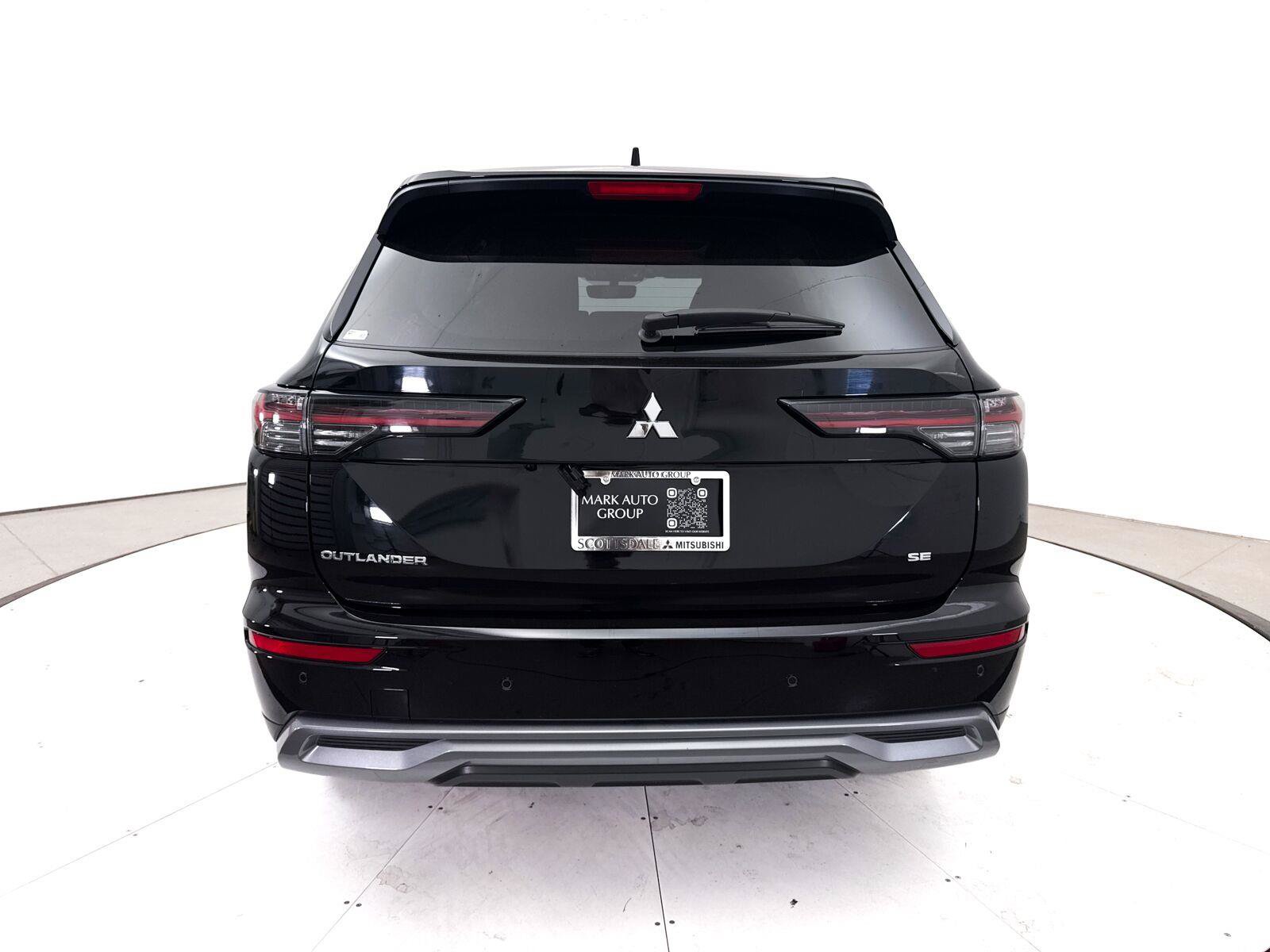 Used 2025 Mitsubishi Outlander SE FWD image 20