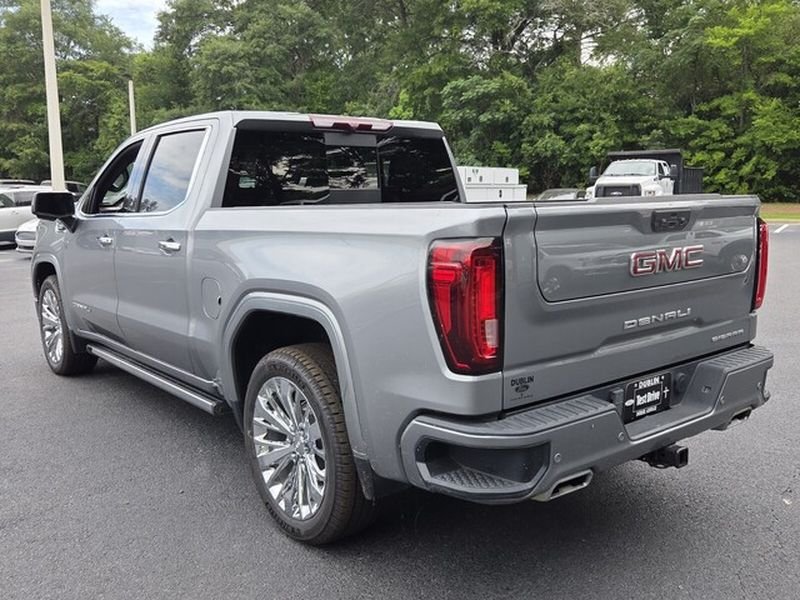 Used 2023 GMC Sierra 1500 Denali AWD/4WD image 12