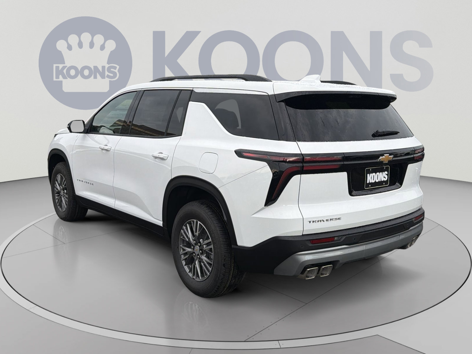 New 2027 Chevrolet Traverse LT w/ Driver Confidence Package FWD image 4
