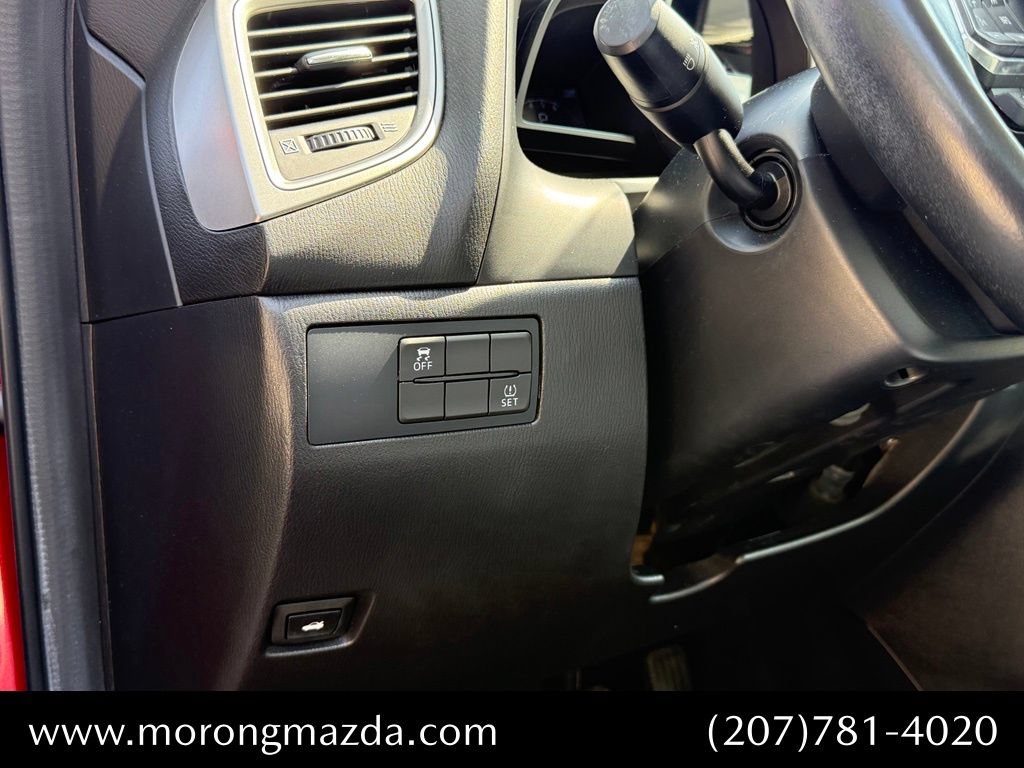 Used 2017 MAZDA MAZDA3 Touring FWD image 24