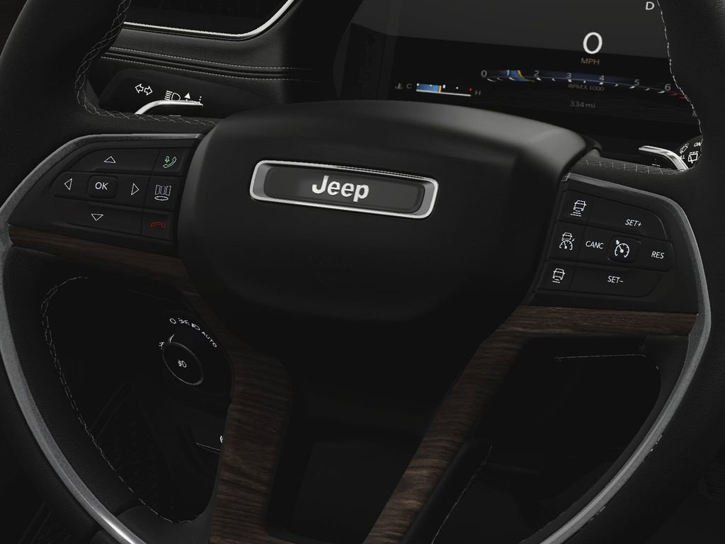 New 2025 Jeep Grand Cherokee L Limited w/ Black Appearance Package AWD/4WD image 25
