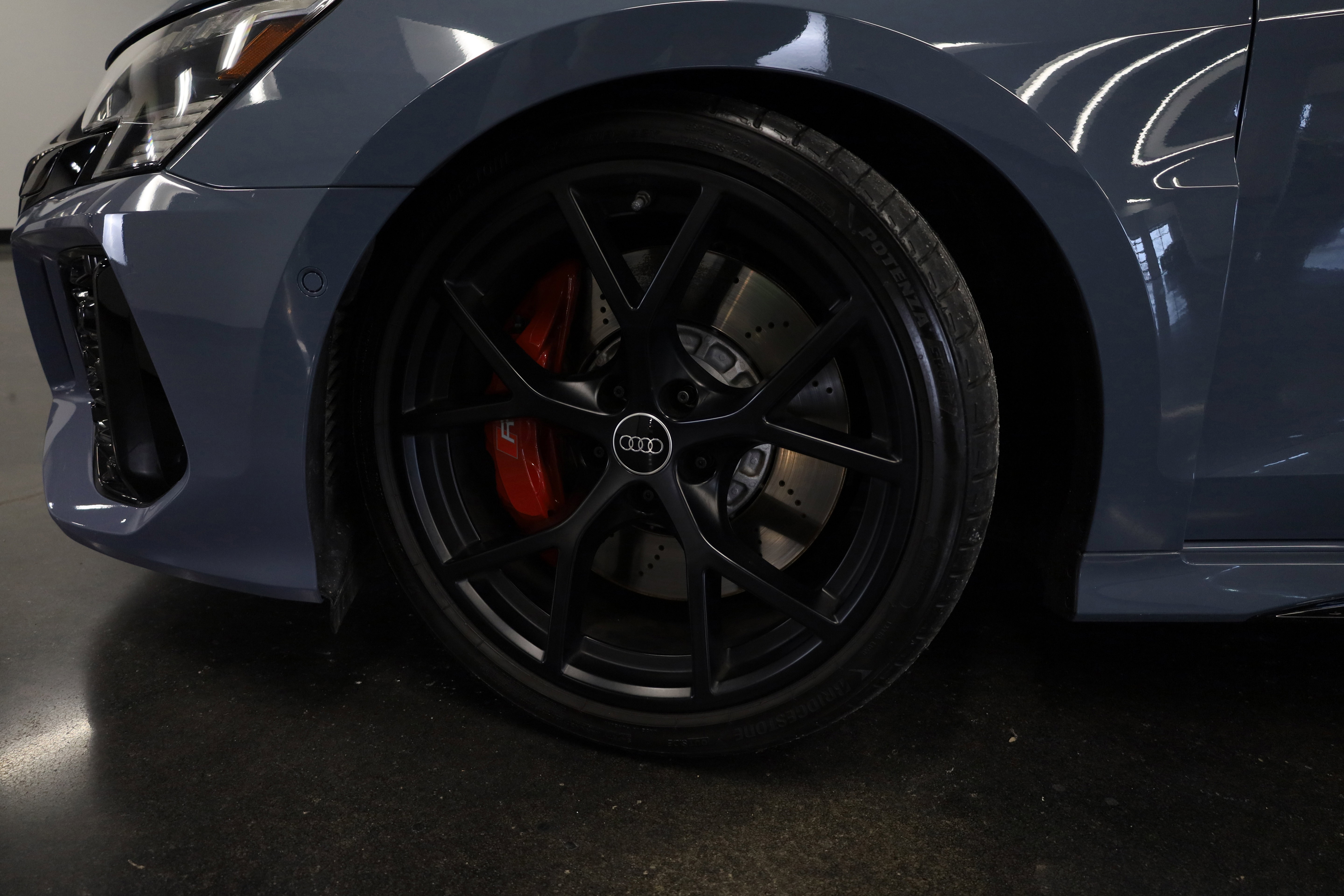 Used 2023 Audi RS 3 w/ RS Technology Package image 9