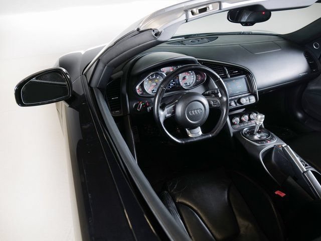 Used 2011 Audi R8 V8 AWD/4WD image 24