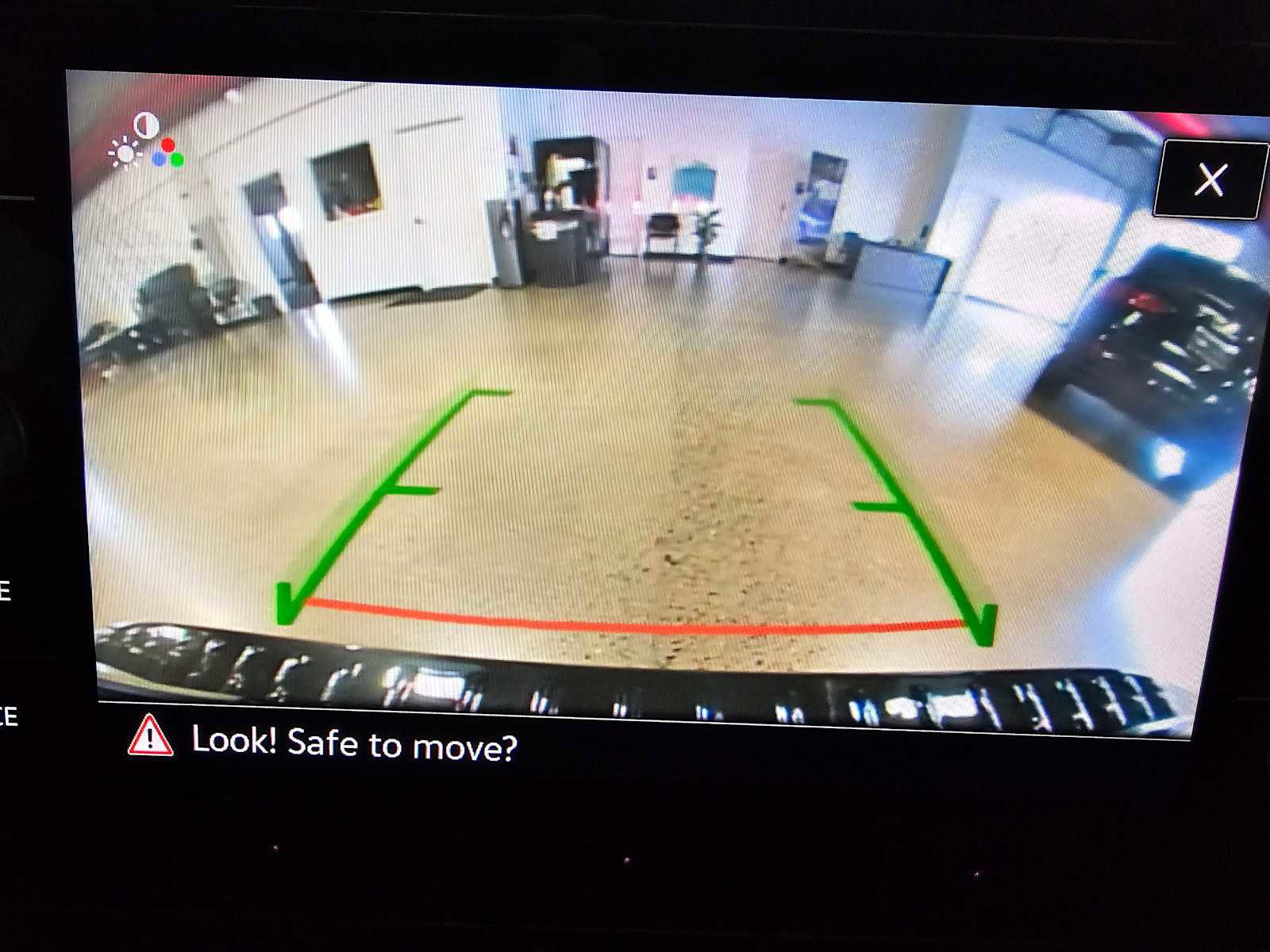 Certified 2025 Volkswagen Jetta SE image 24