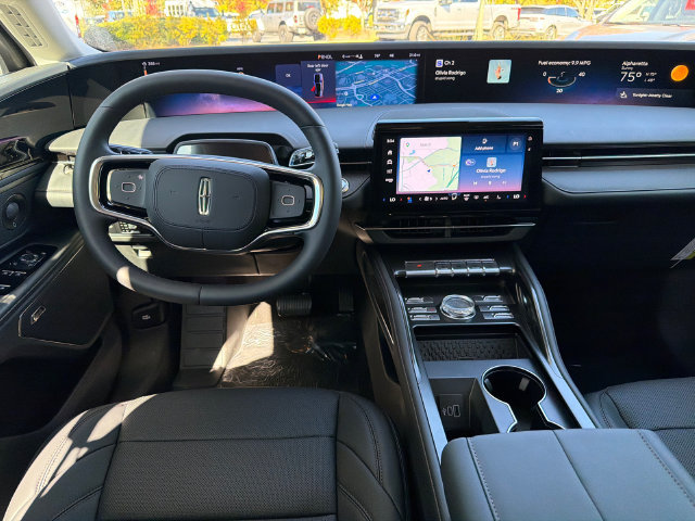 New 2026 Lincoln Nautilus Premier w/ Equipment Group 102A AWD/4WD image 24