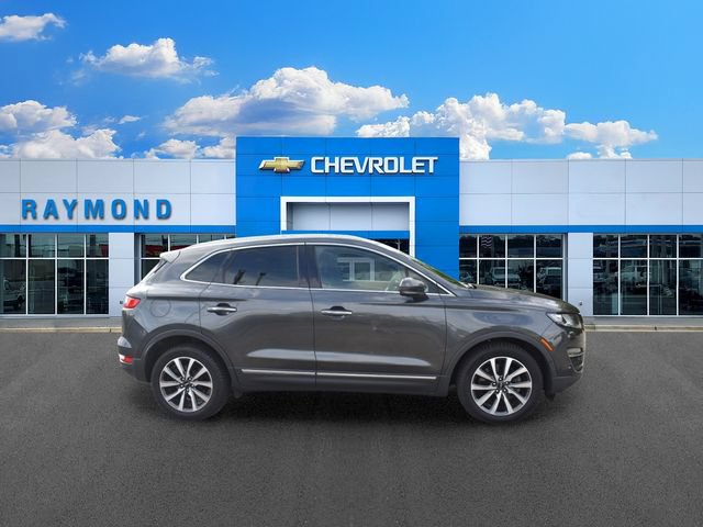 Used 2019 Lincoln MKC Reserve AWD/4WD image 2