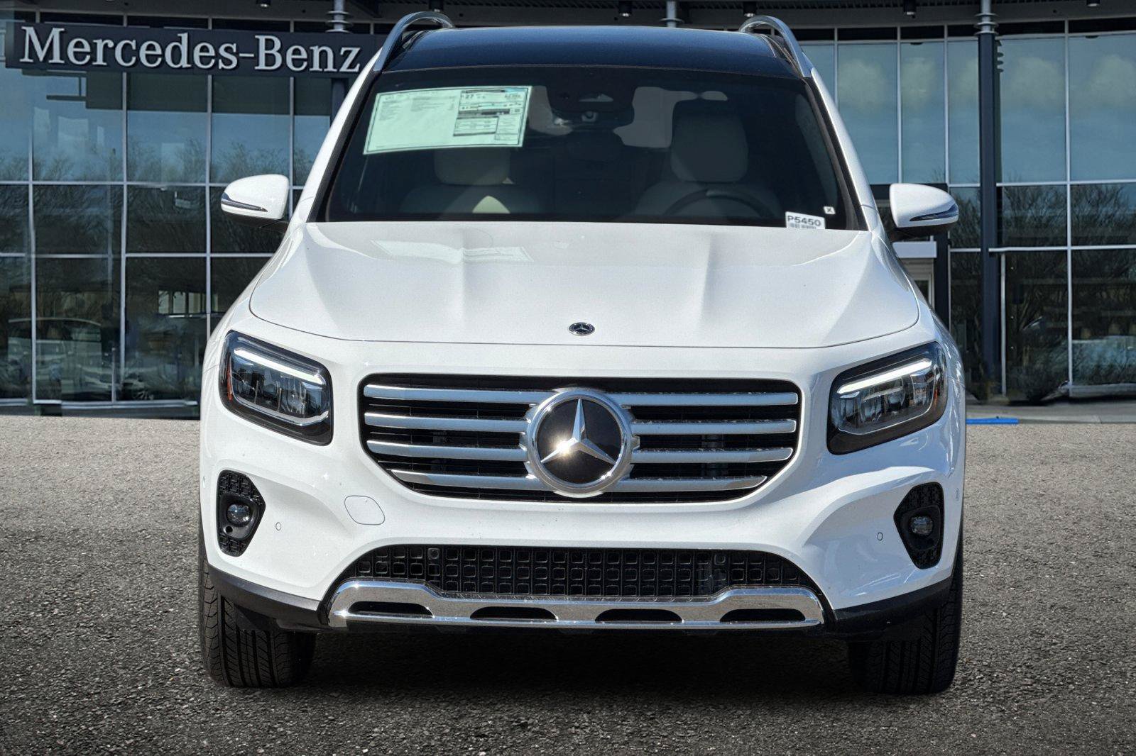New 2025 Mercedes-Benz GLB 250 4MATIC image 9