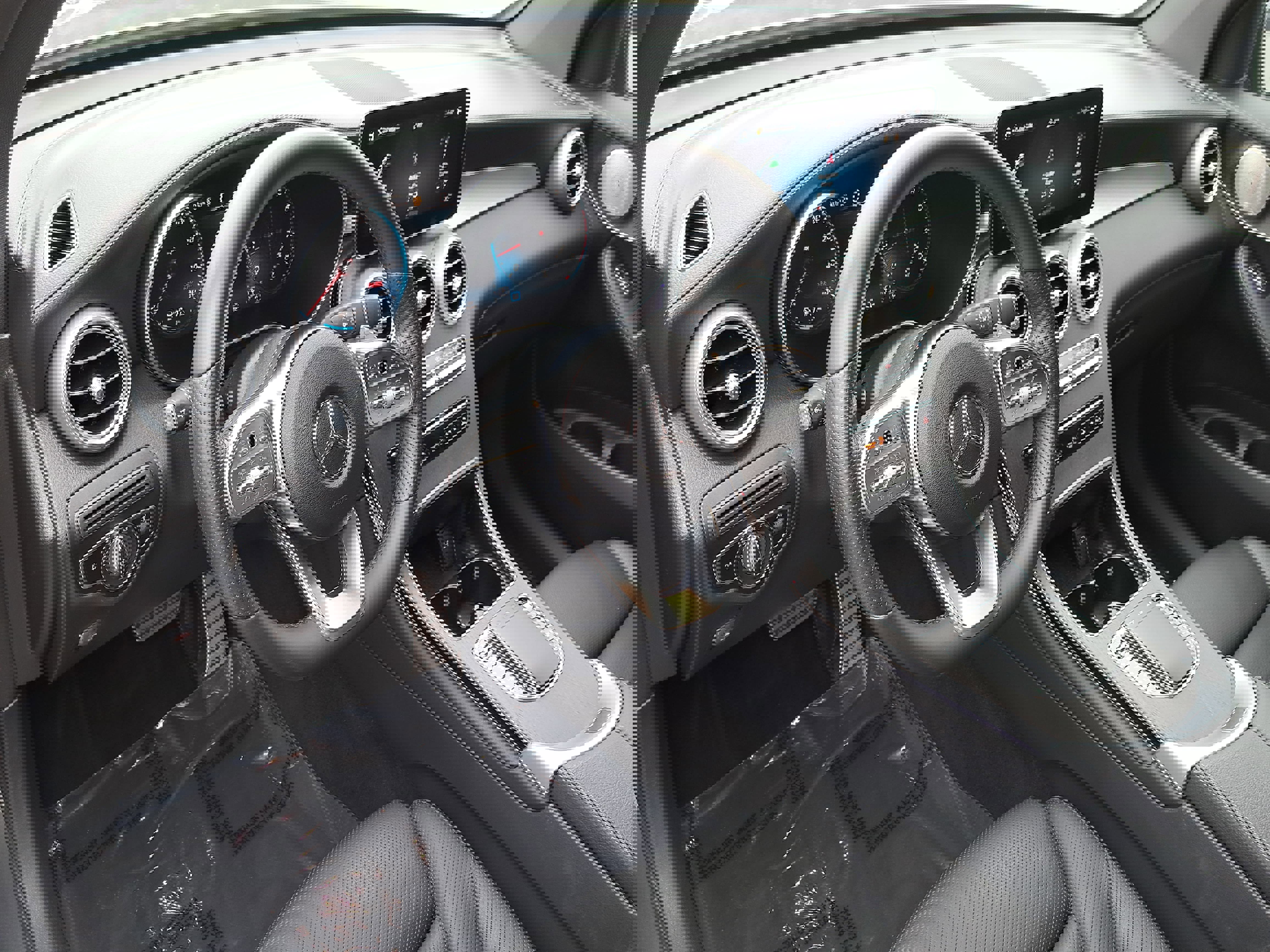 Used 2023 Mercedes-Benz GLC 300 4MATIC Coupe image 16