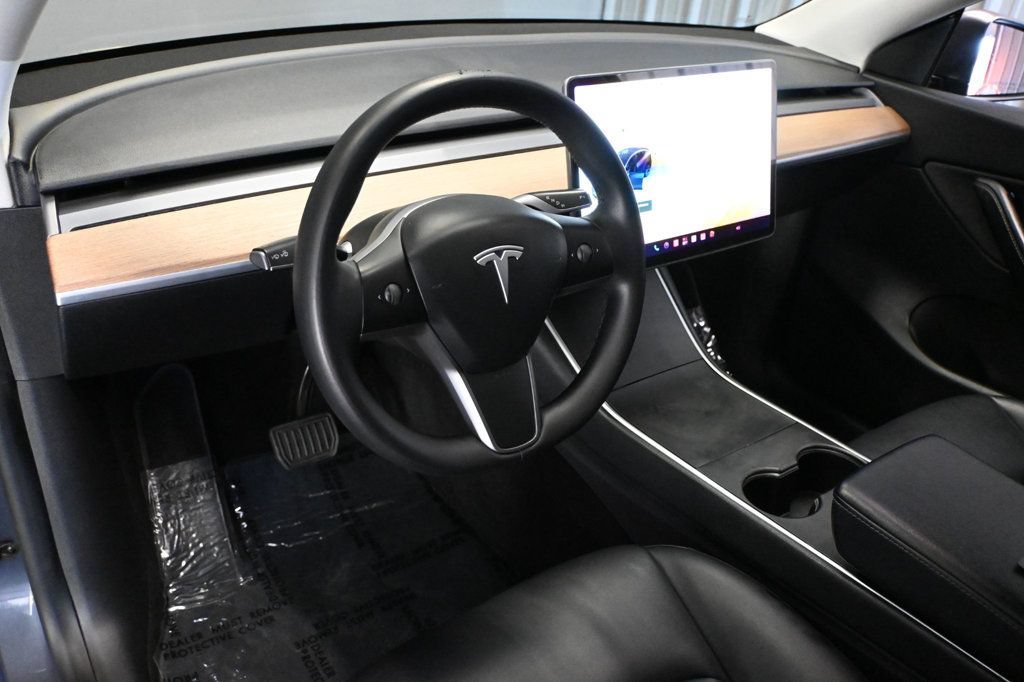 Used 2020 Tesla Model Y Long Range AWD/4WD image 9