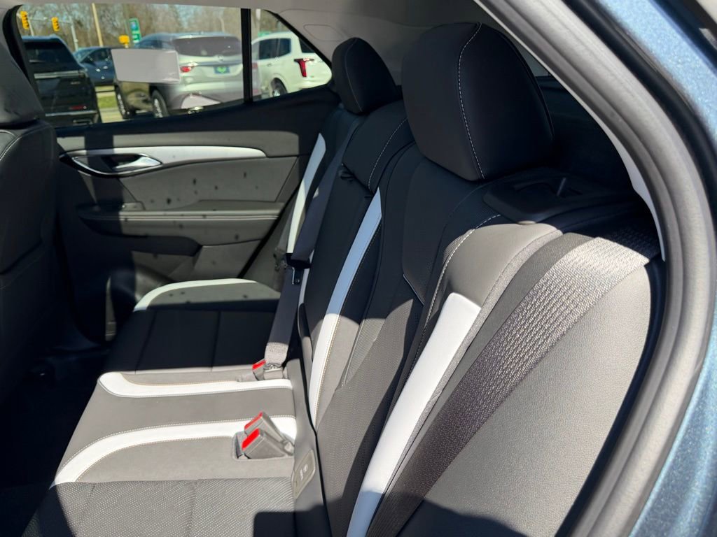 New 2026 Buick Envision Sport Touring image 9