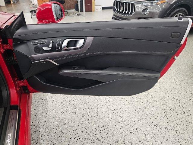 Used 2013 Mercedes-Benz SL 550 image 36