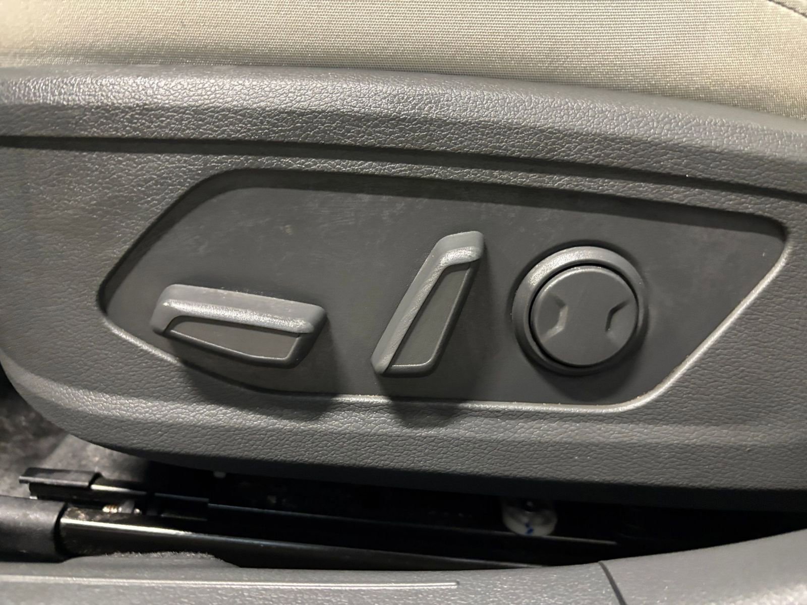 Used 2025 Hyundai Sonata SEL FWD image 22