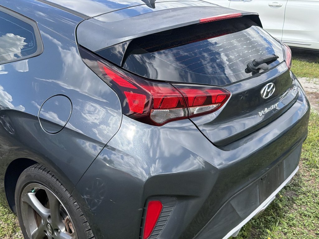 Used 2019 Hyundai Veloster 2.0 FWD image 10