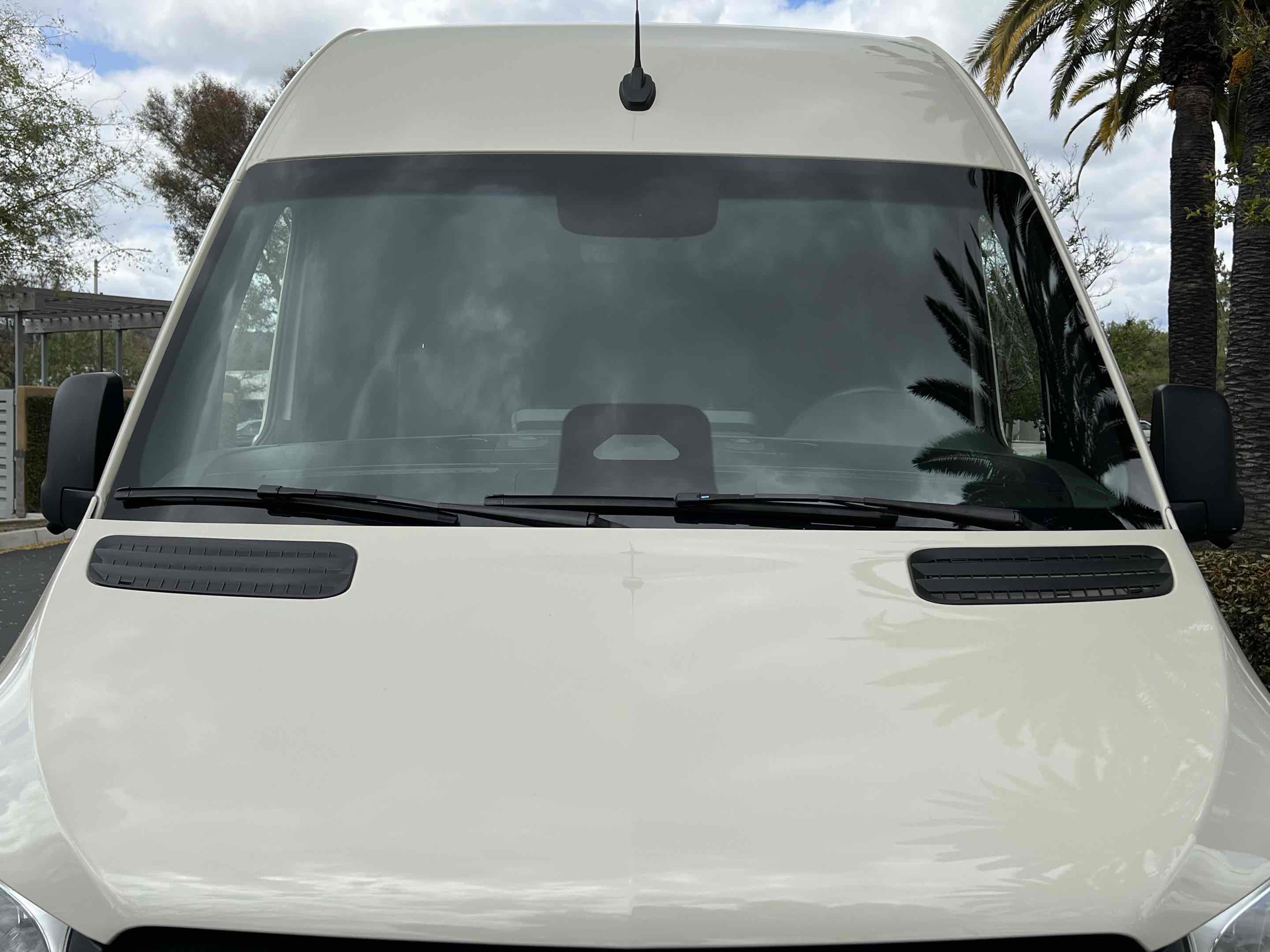 Used 2025 Mercedes-Benz Sprinter 2500 image 48