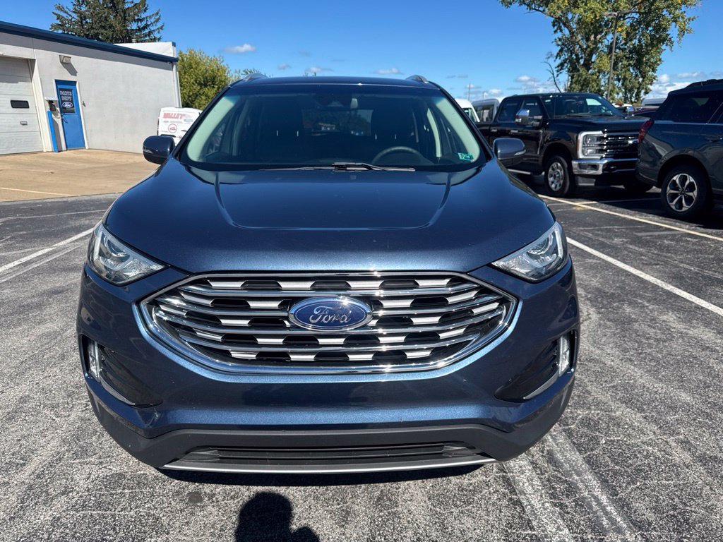 Used 2019 Ford Edge SEL w/ Equipment Group 201A AWD/4WD image 9