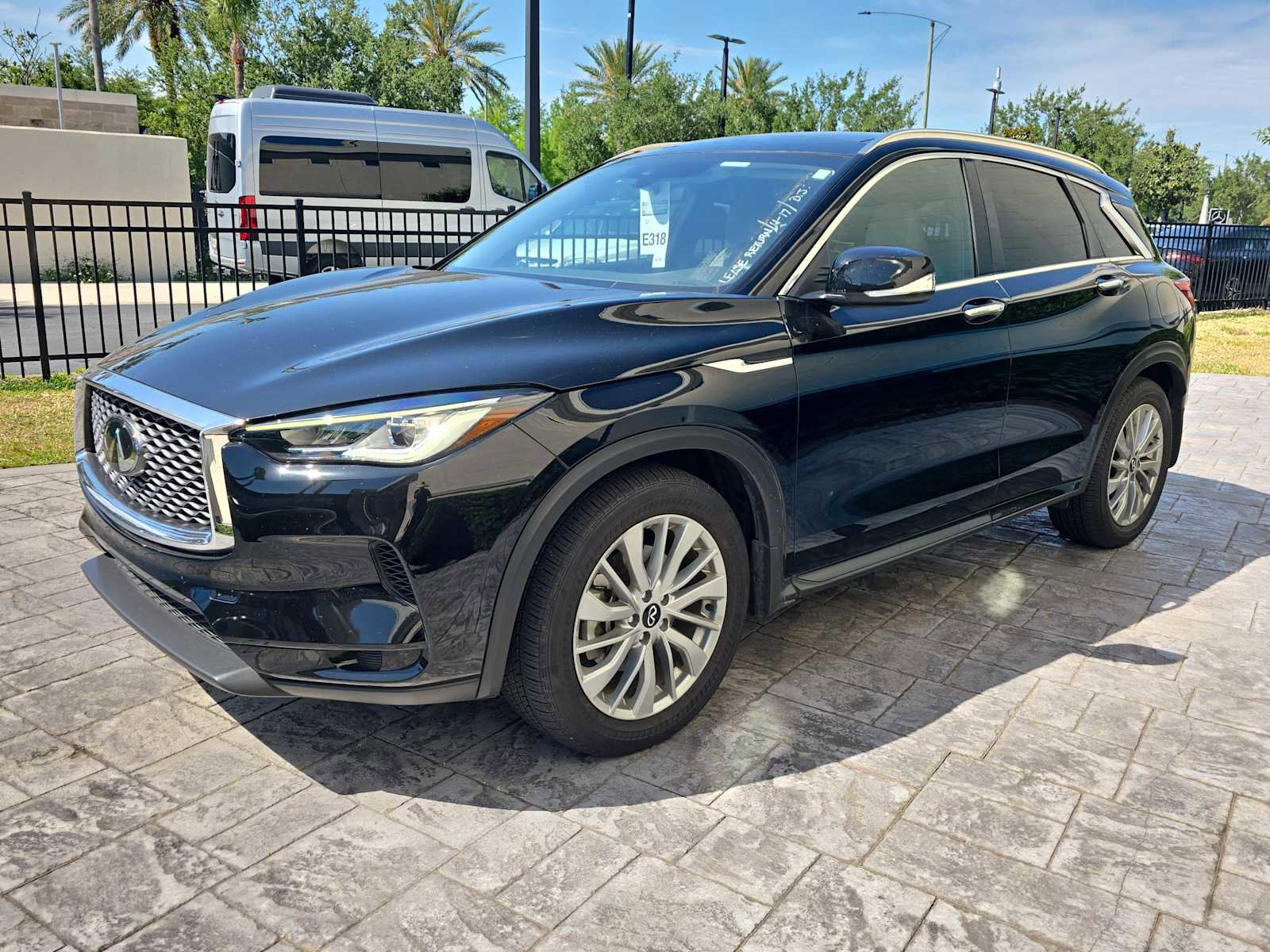 Used 2023 INFINITI QX50 Luxe w/ Cargo Package FWD image 7