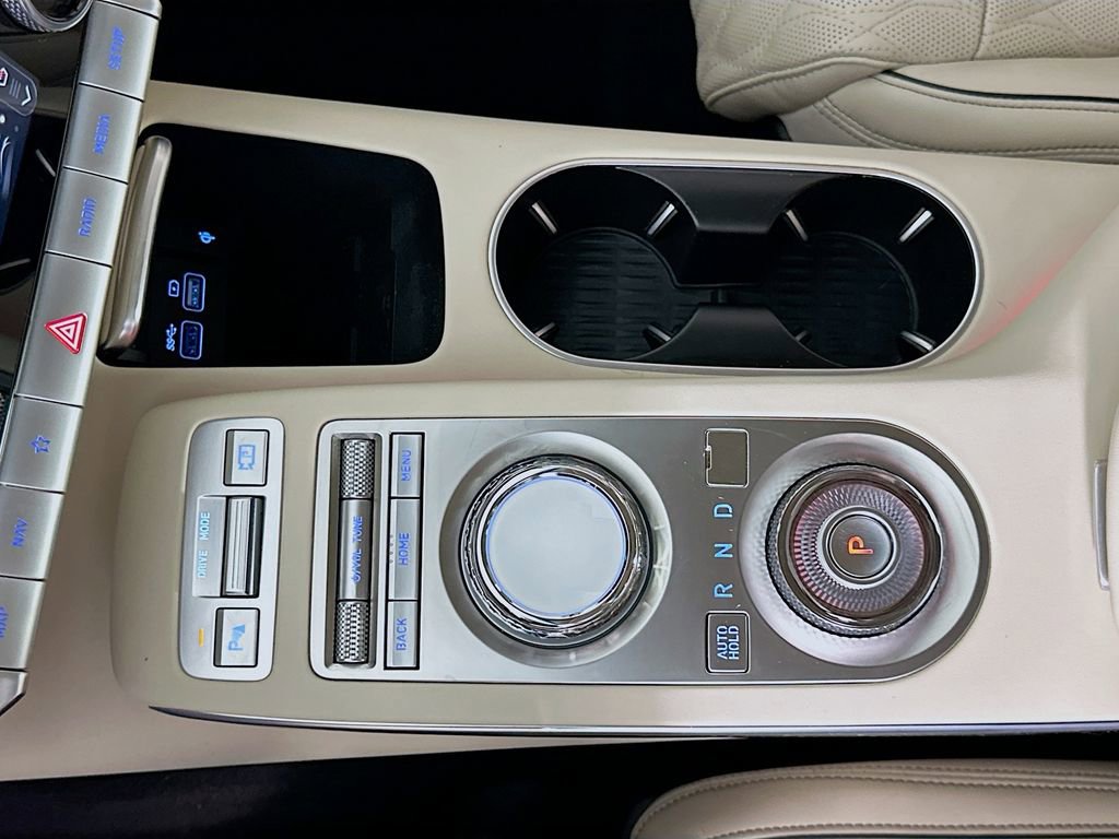 Used 2022 Genesis GV70 3.5T Sport w/ Sport Prestige Package image 17