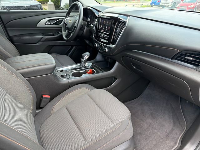 Used 2021 Chevrolet Traverse LS FWD image 21