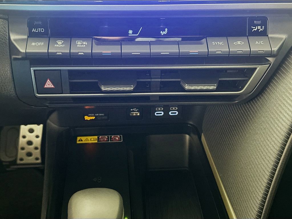 Certified 2025 Toyota Camry SE image 16