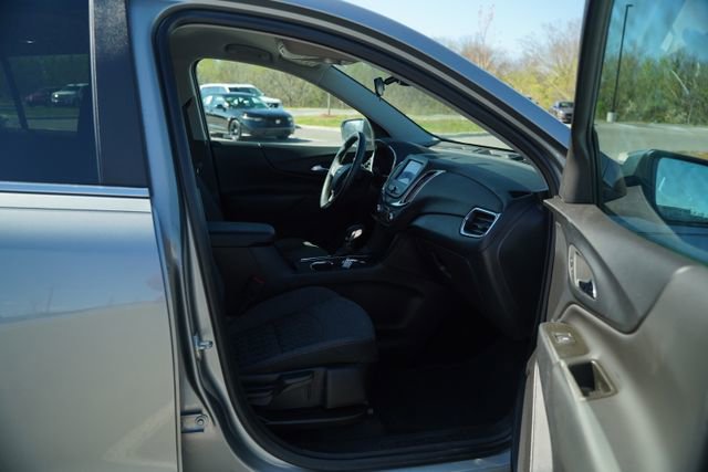 Used 2023 Chevrolet Equinox LT image 20