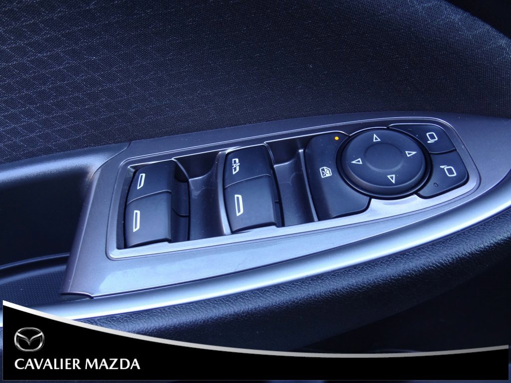 Used 2025 Chevrolet Malibu LT image 17