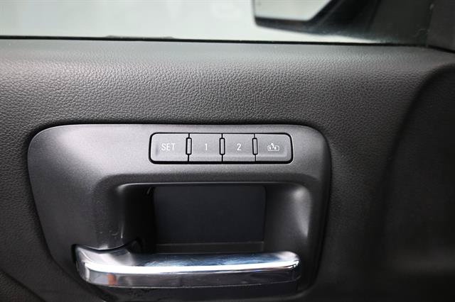 Used 2018 GMC Sierra 1500 SLT AWD/4WD image 8