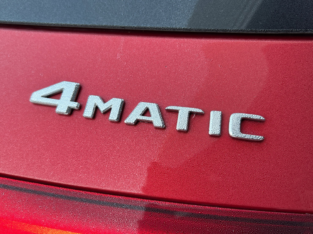 Used 2024 Mercedes-Benz GLE 350 4MATIC image 32
