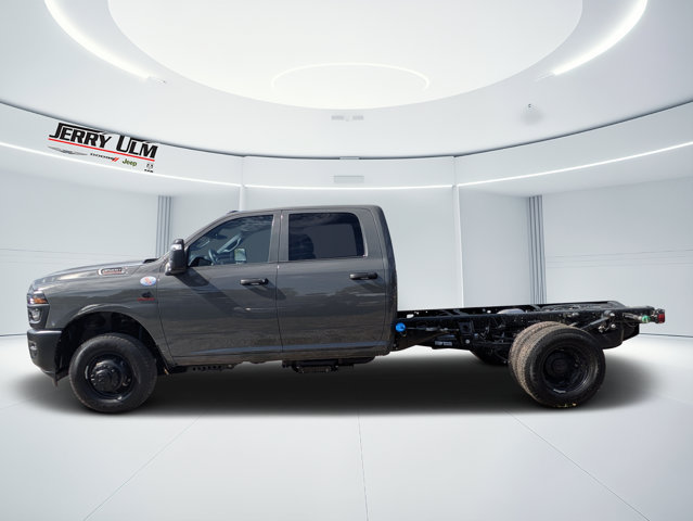 New 2026 RAM 3500 Tradesman AWD/4WD image 6