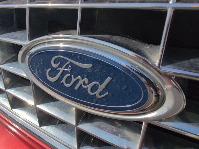 Used 2004 Ford Explorer Eddie Bauer AWD/4WD image 8