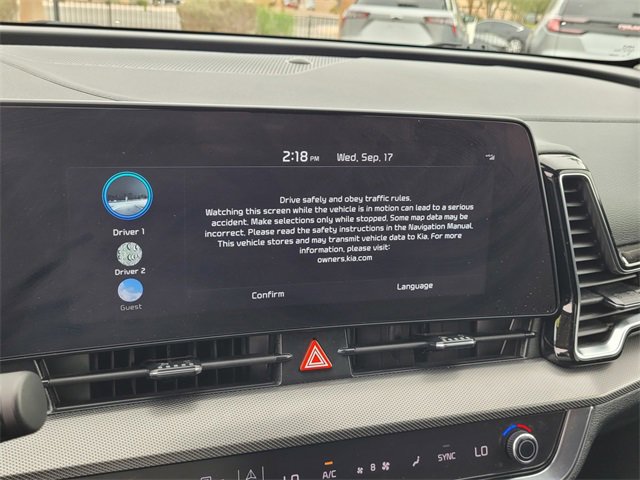 Used 2025 Kia Sportage SX image 21