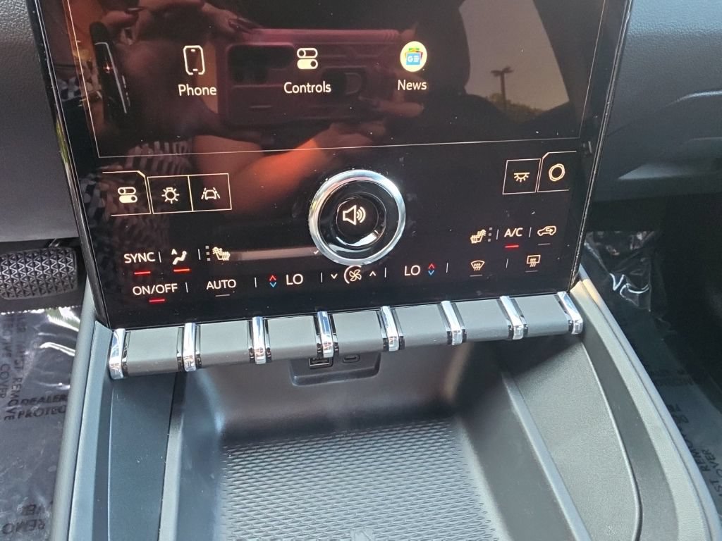 New 2026 GMC Terrain Elevation w/ Elevation Premium Package FWD image 27