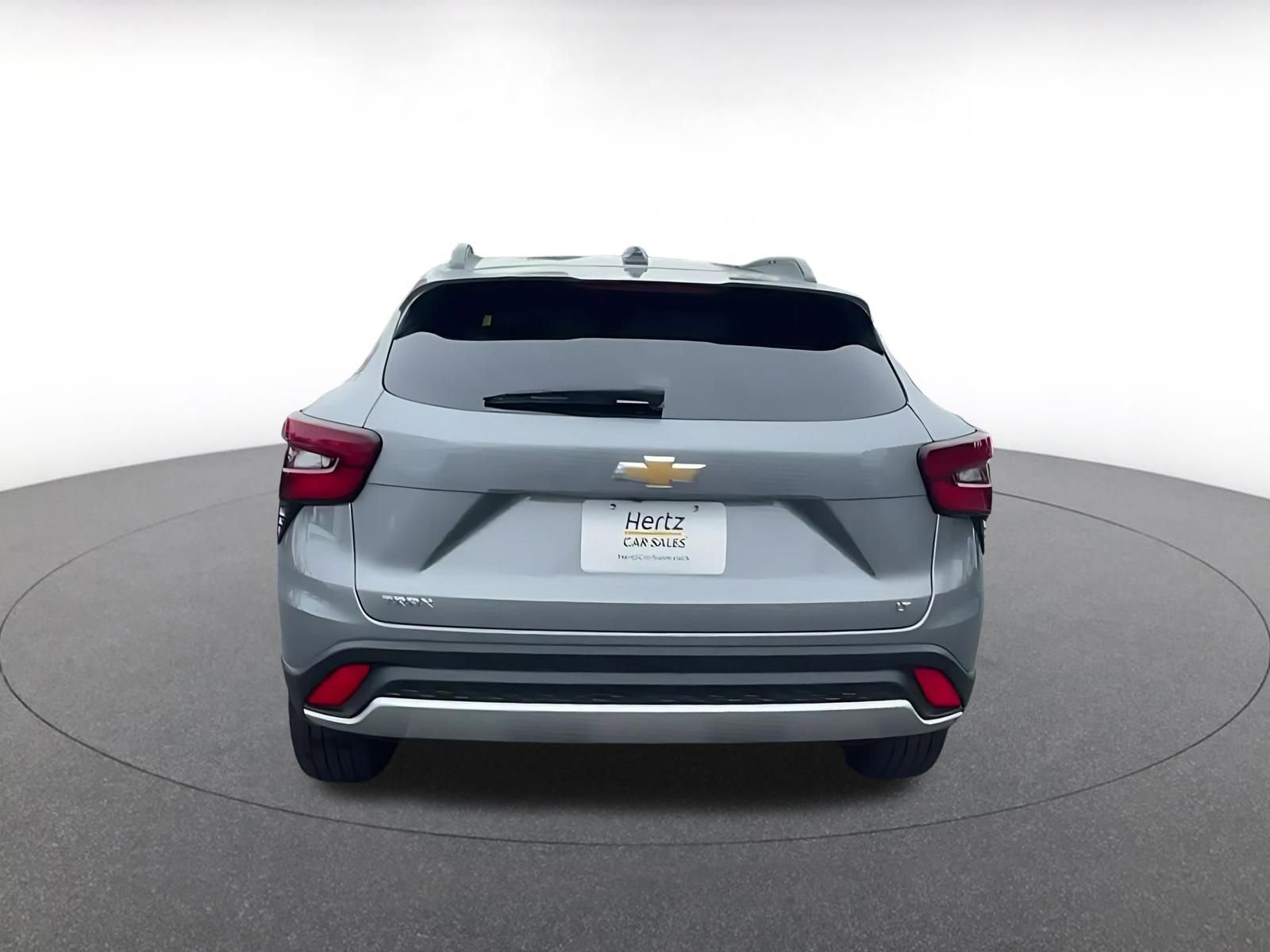 Used 2025 Chevrolet Trax LT image 12