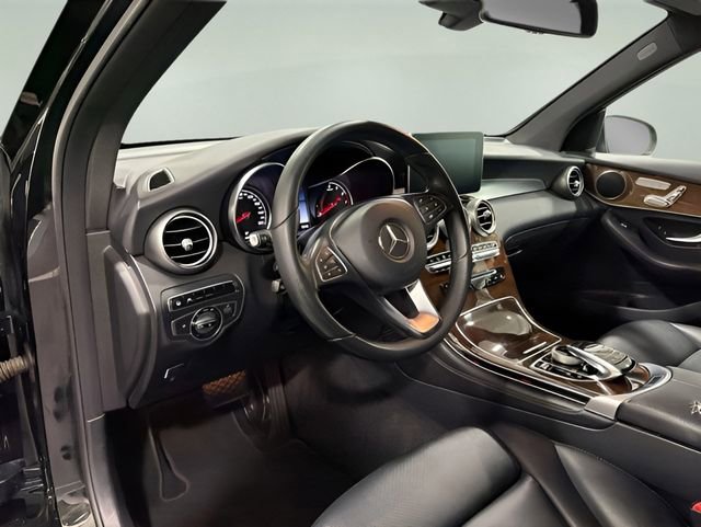 Used 2016 Mercedes-Benz GLC 300 image 11