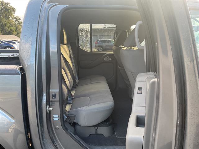 Used 2020 Nissan Frontier SV image 33