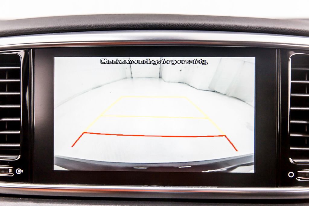 Used 2022 Kia Sportage EX image 15