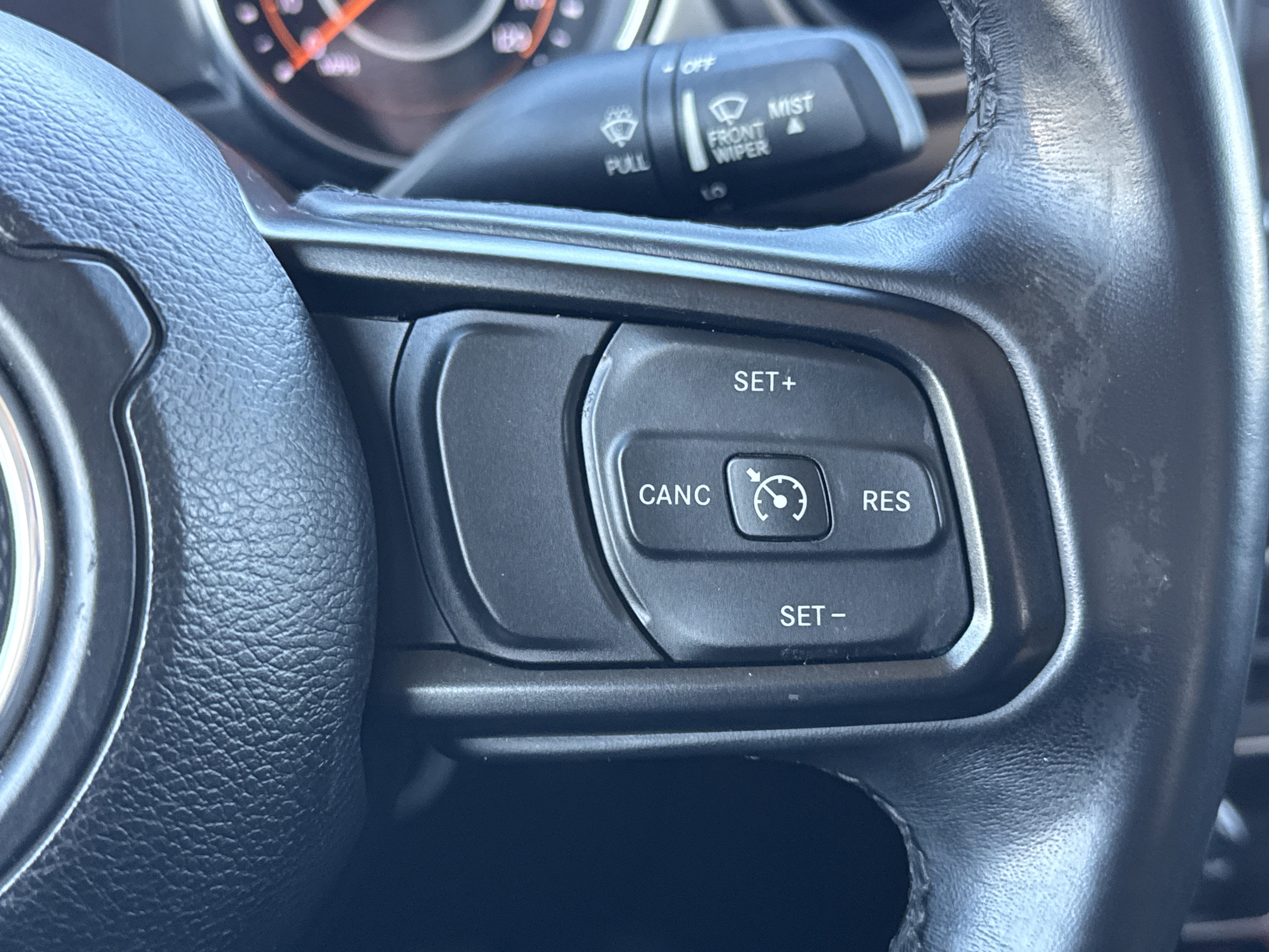 Used 2020 Jeep Gladiator Sport w/ Quick Order Package 24S image 17