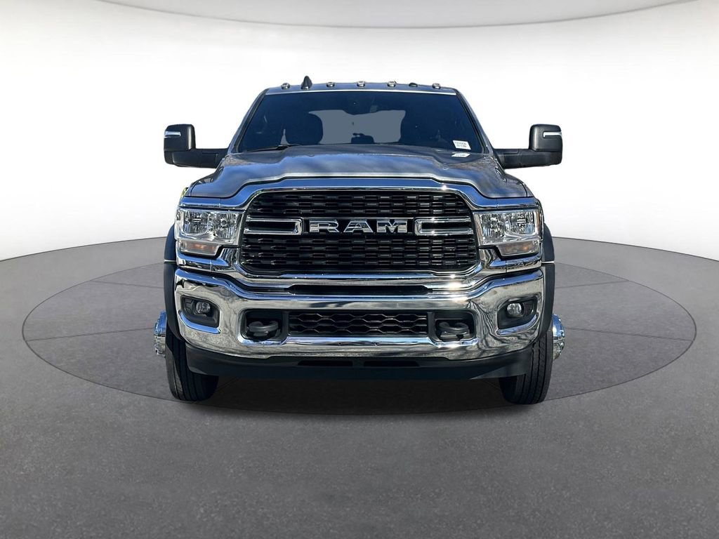Used 2024 RAM 4500 SLT w/ Quick Order Package 2YG SLT image 9