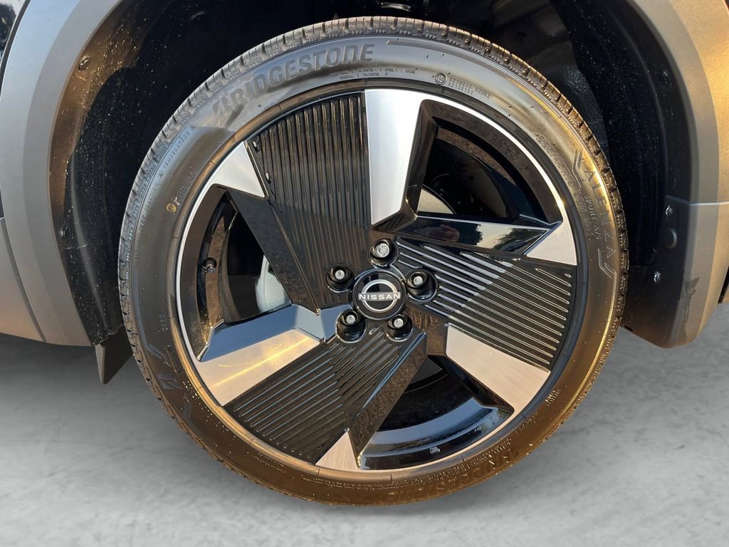 New 2026 Nissan Kicks SR w/ Cold Weather Package image 23