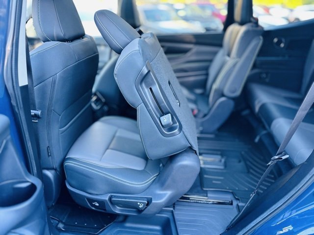 Used 2023 Subaru Ascent Onyx Edition Limited image 23