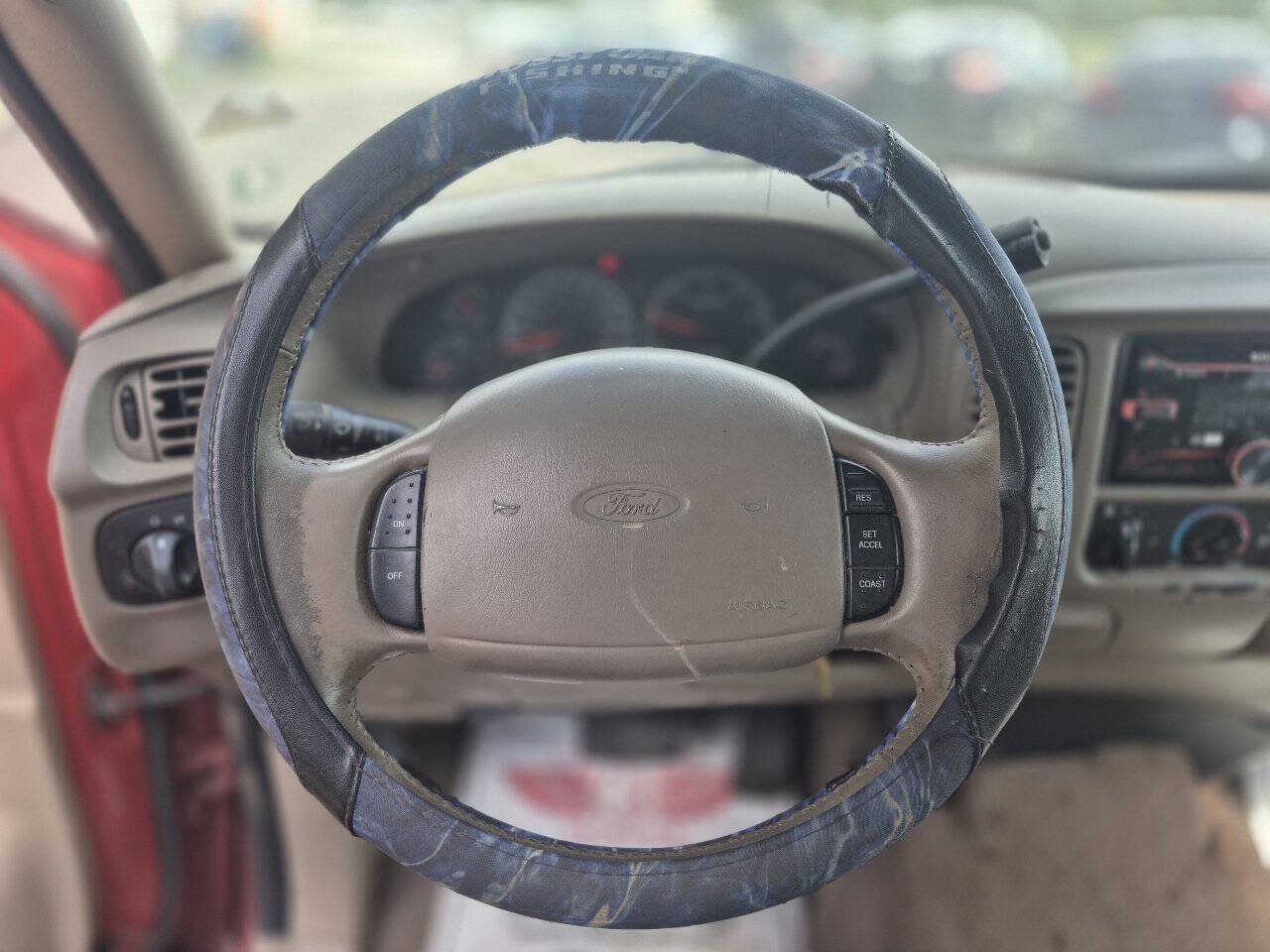 Used 2002 Ford F150 XLT RWD image 14