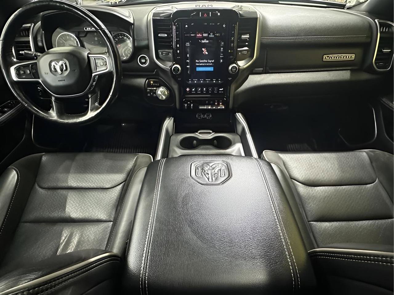 Used 2020 RAM 1500 Laramie w/ Sport Appearance Package AWD/4WD image 20