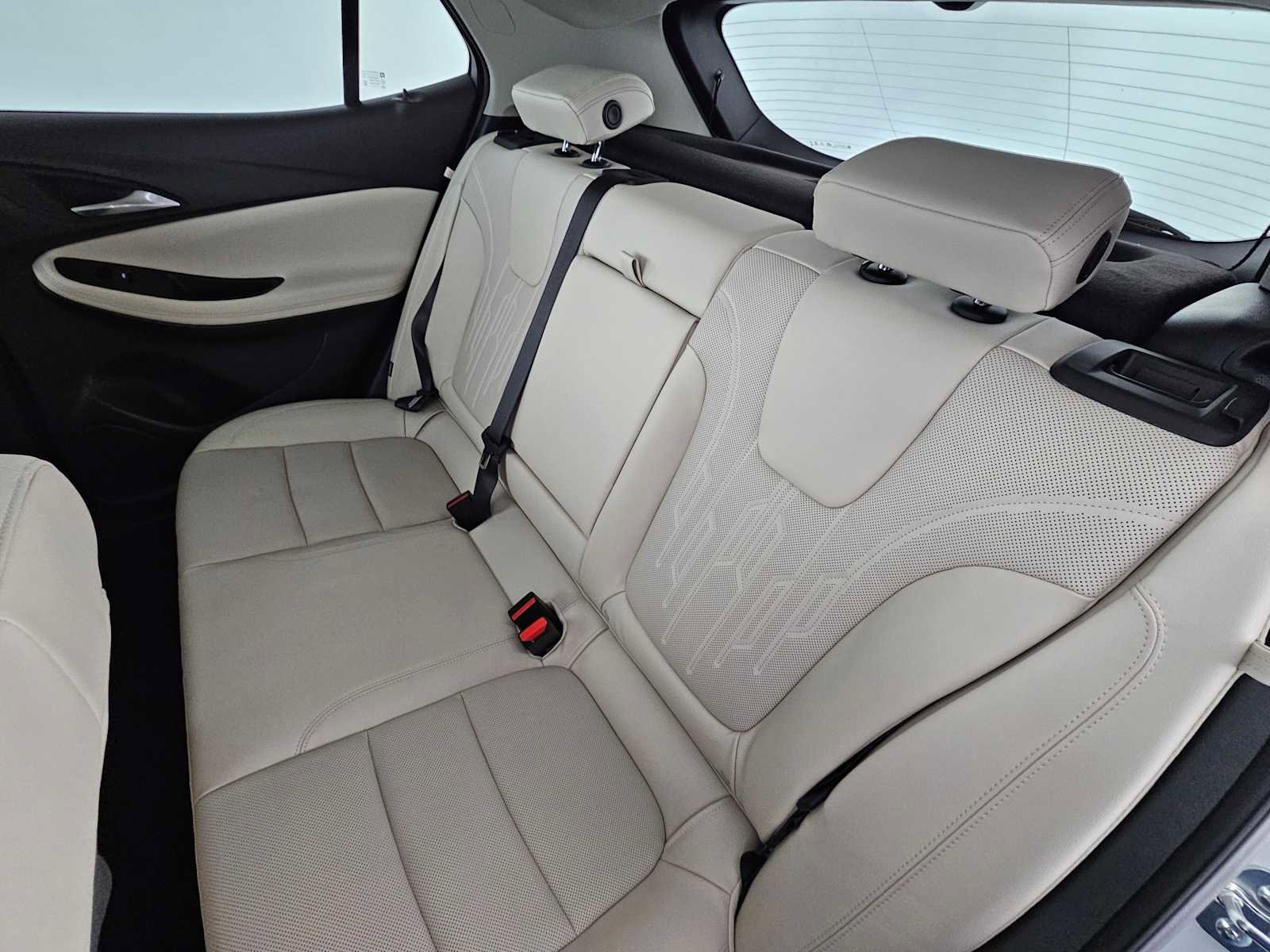 New 2025 Buick Encore GX Avenir w/ Avenir Technology Package FWD image 16