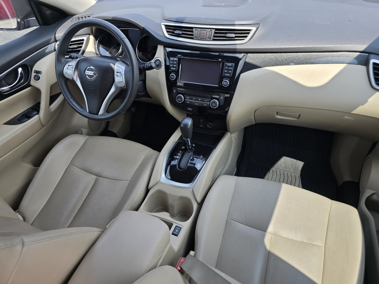 Used 2016 Nissan Rogue SL w/ SL Premium Package AWD/4WD image 23