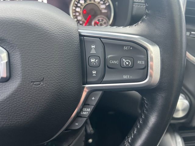 Used 2023 RAM 1500 Laramie AWD/4WD image 12