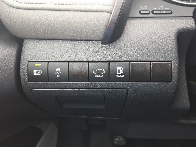 Used 2024 Toyota Camry LE FWD image 23