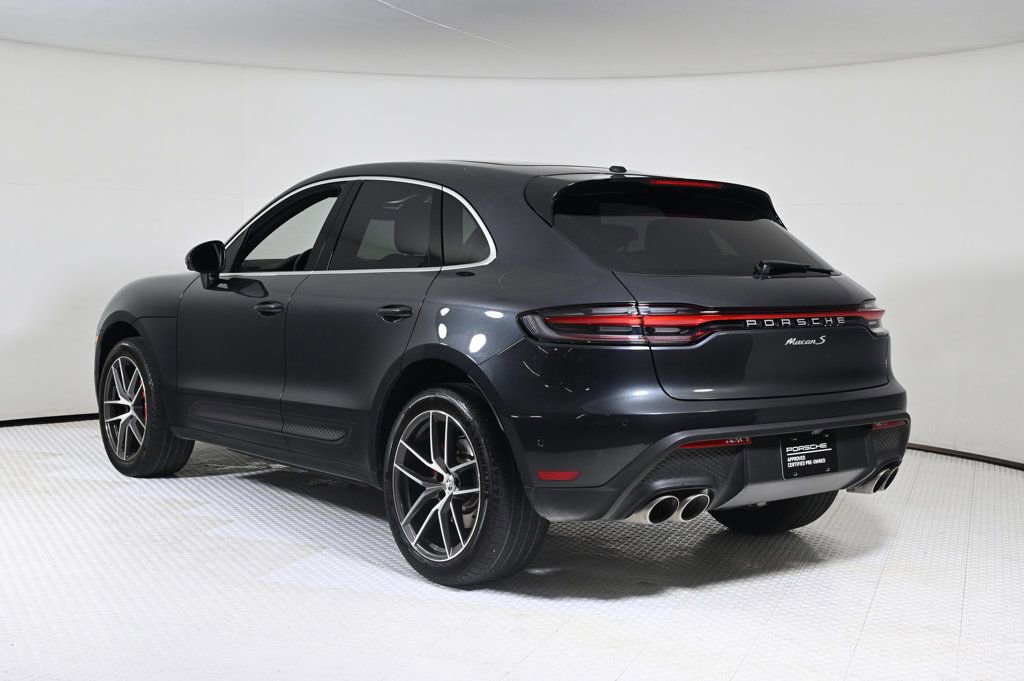 Certified 2023 Porsche Macan S image 3