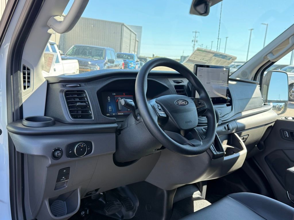 New 2026 Ford Transit 250 148 Medium Roof w/ Load Area Protection Package image 4