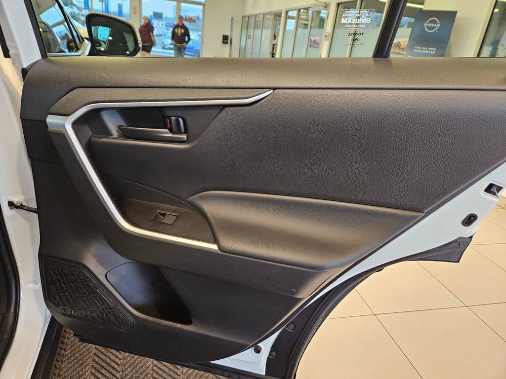 Used 2024 Toyota RAV4 LE image 28