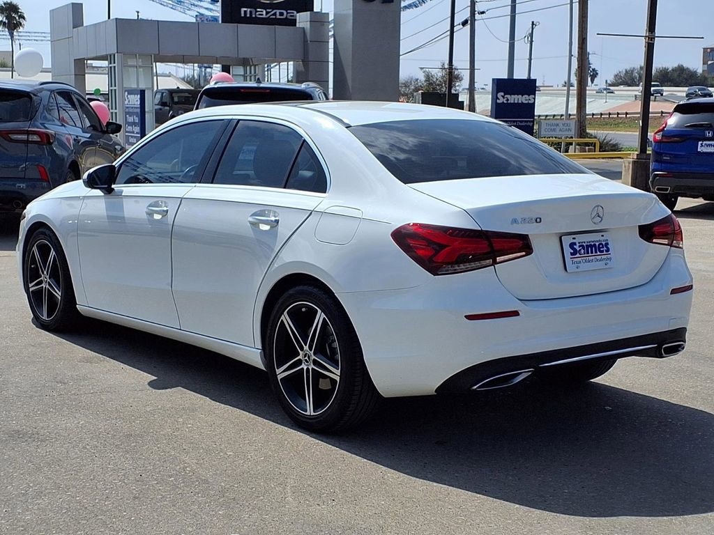 Used 2022 Mercedes-Benz A 220 image 5
